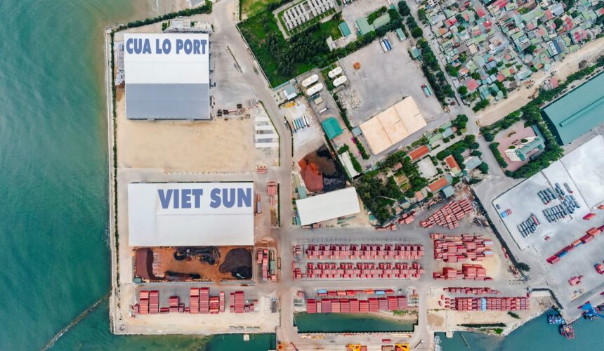 Hãng tàu Nhật Việt công bố biểu giá niêm yết năm 2026