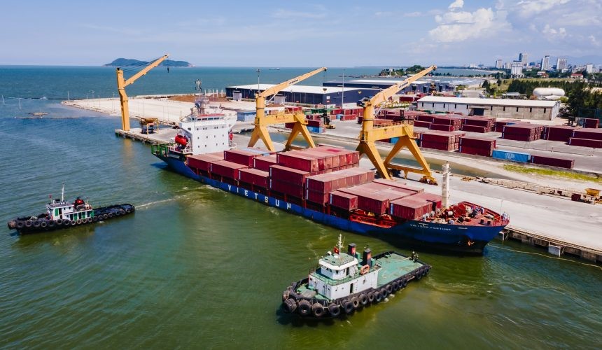 Vietsun Logistics – Hang tau van tai container noi dia hang dau Viet Nam cam ket mang den dich vu an toan – nhanh chong – hieu qua – toi uu chi phi