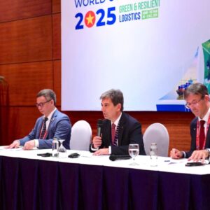 Ngành logistics cần hệ sinh thái xanh, bền vững Ngành logistics cần hệ sinh thái xanh, bền vững