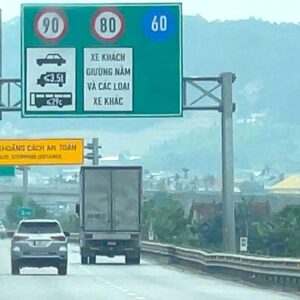 Điều chỉnh tốc độ tối đa trên nhiều tuyến cao tốc